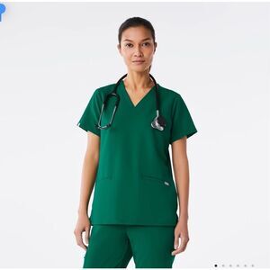 Figs Casma Three-Pocket Scrub Top Green size XS style FW1100